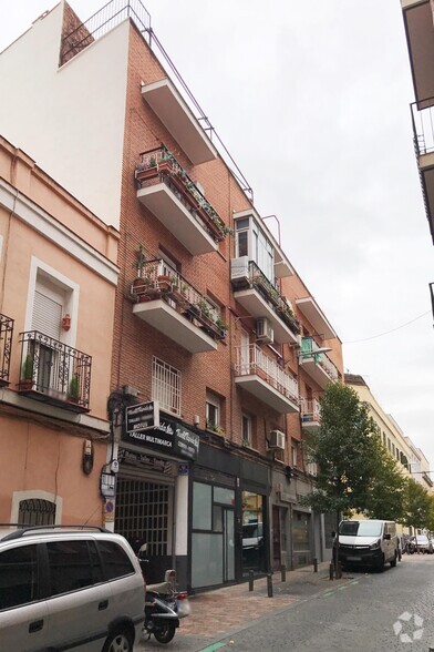 Multifamily in Madrid, Madrid for sale - Building Photo - Image 3 of 3