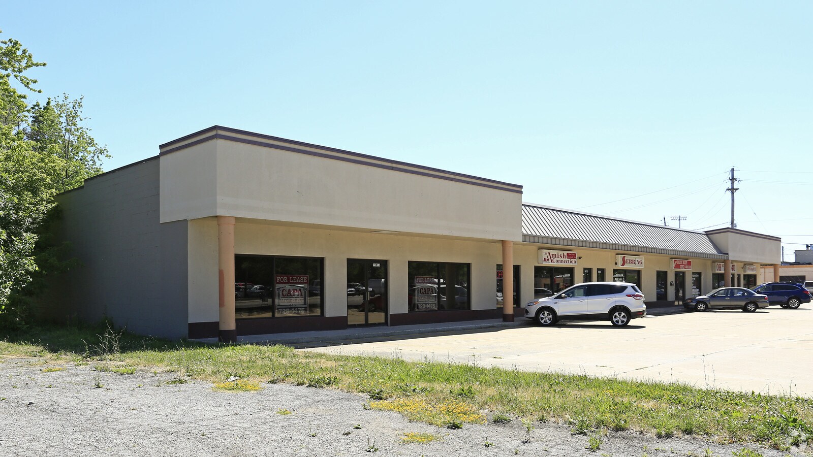 3570035728 Vine St, Eastlake, OH 44095