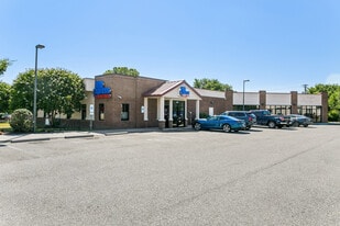 MD Express Hampton - Office Space