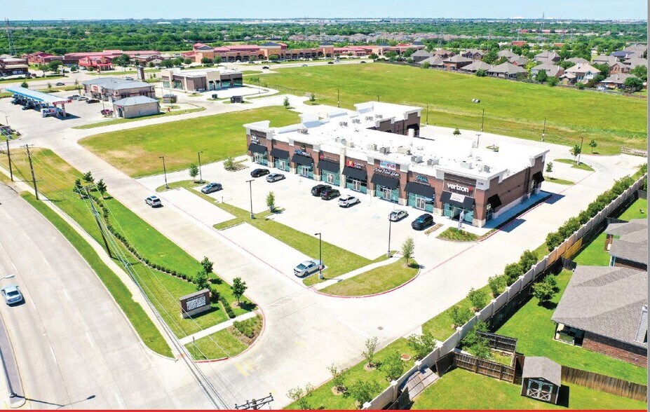2360 W Camp Wisdom Rd Grand Prairie Tx 75052 Loopnet Com