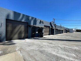 10835-10845 Vanowen St, North Hollywood CA - Warehouse