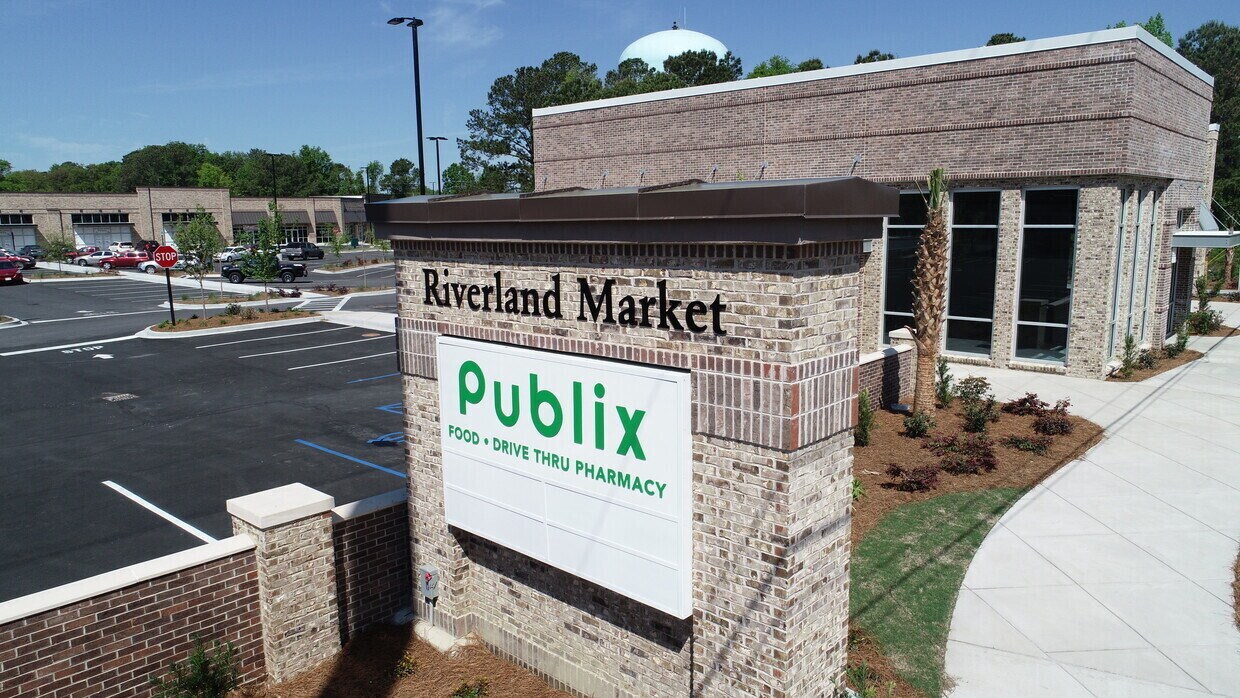 1411 Folly Rd, Charleston, SC 29412