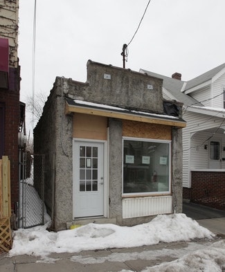 More details for 2303 15th St, Troy, NY - Retail for Sale