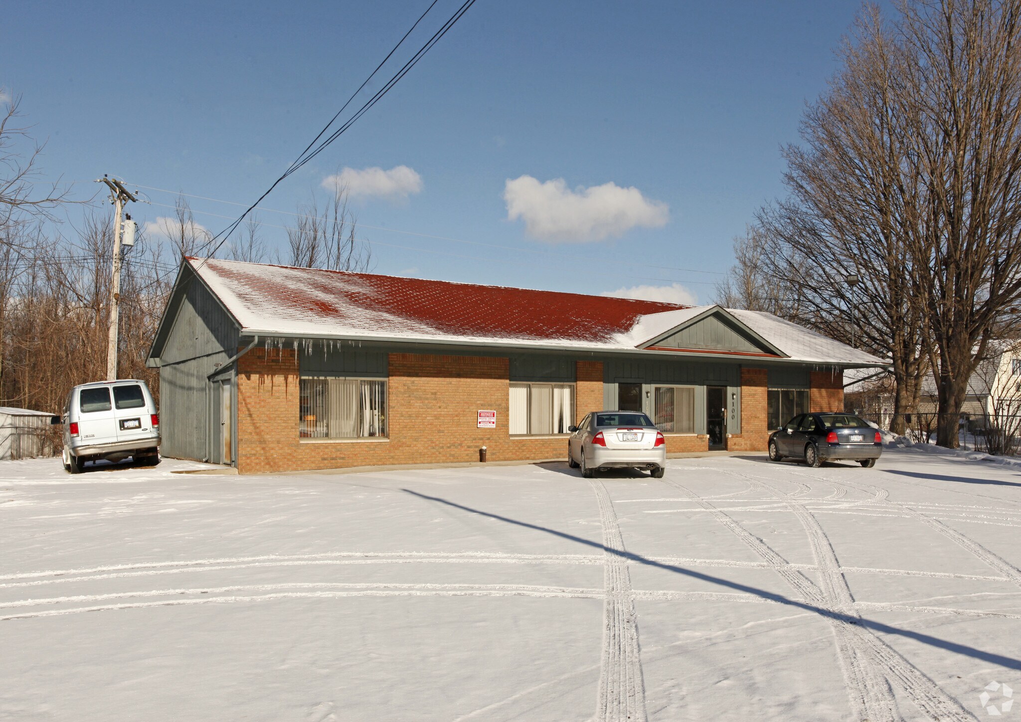 100-102 Barker Rd, Whitmore Lake, MI for sale Primary Photo- Image 1 of 1