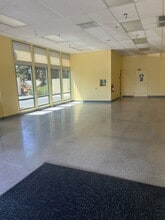 2375 California Blvd, Napa, CA for lease Interior Photo- Image 2 of 5