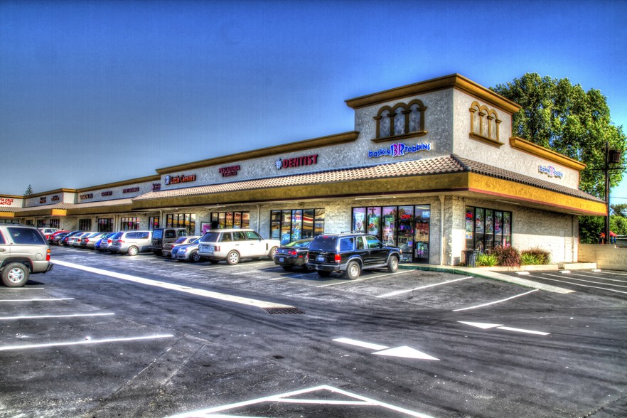 8524 Rosecrans Ave, Paramount, CA for lease - Building Photo - Image 1 of 4