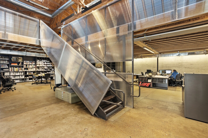 1045 14th St, San Diego, CA for sale - Interior Photo - Image 2 of 25