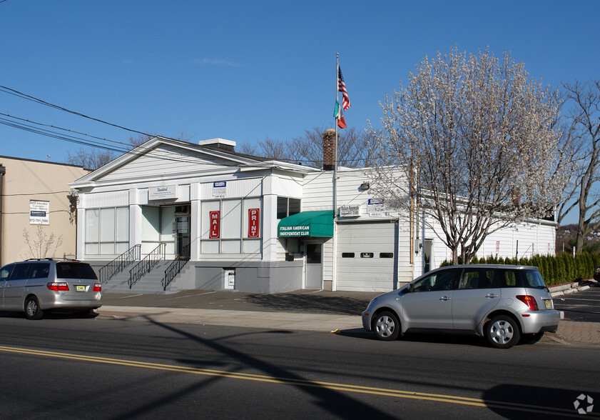 266 Union Blvd, Totowa, NJ for sale - Primary Photo - Image 1 of 1