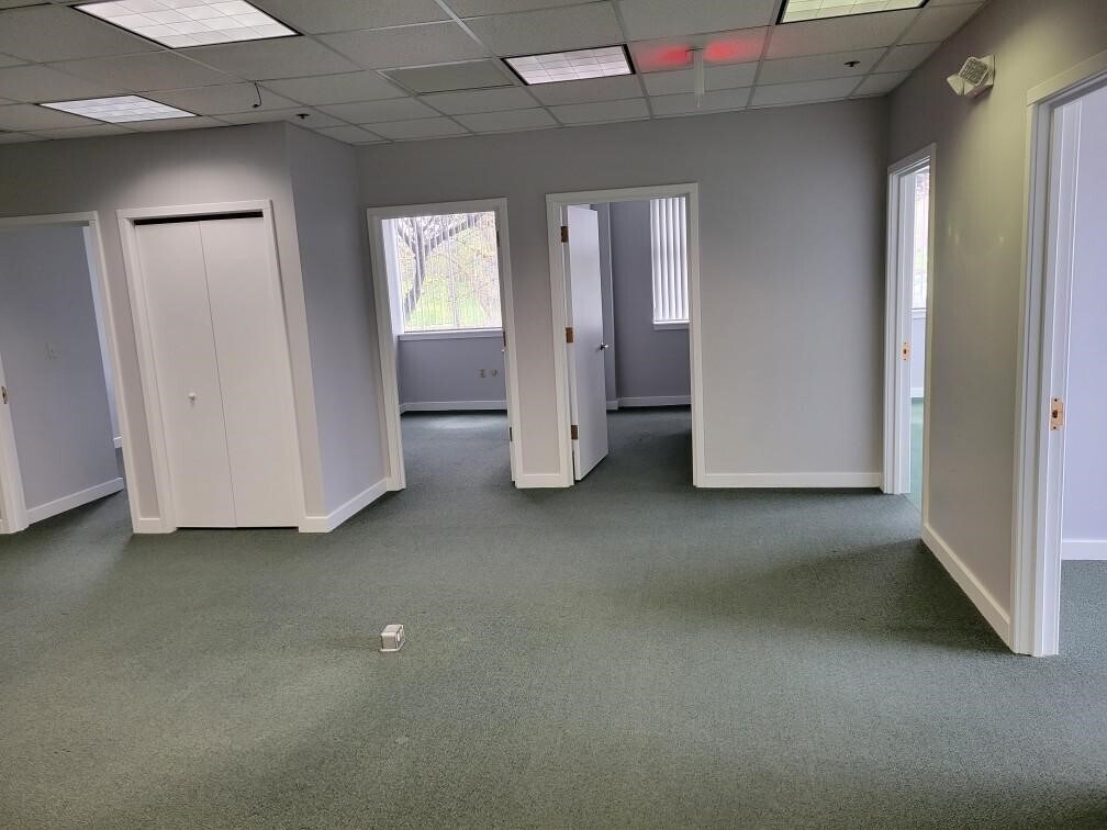 5 Cherry Hill Dr, Danvers, MA 01923 Office for Lease