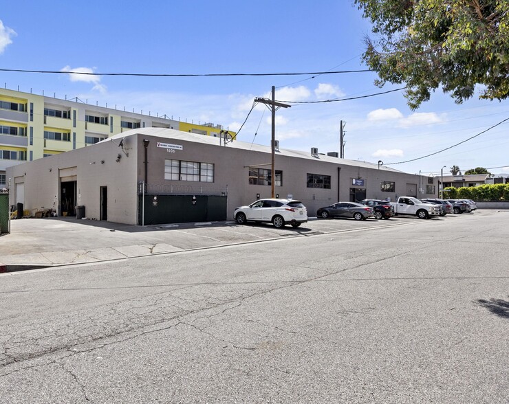 2948 Colorado Ave, Santa Monica, CA for sale - Building Photo - Image 2 of 4