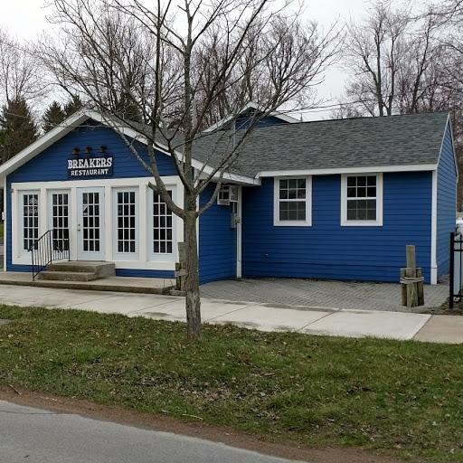 194 E Broadway St, Cape Vincent, NY for sale - Building Photo - Image 1 of 1
