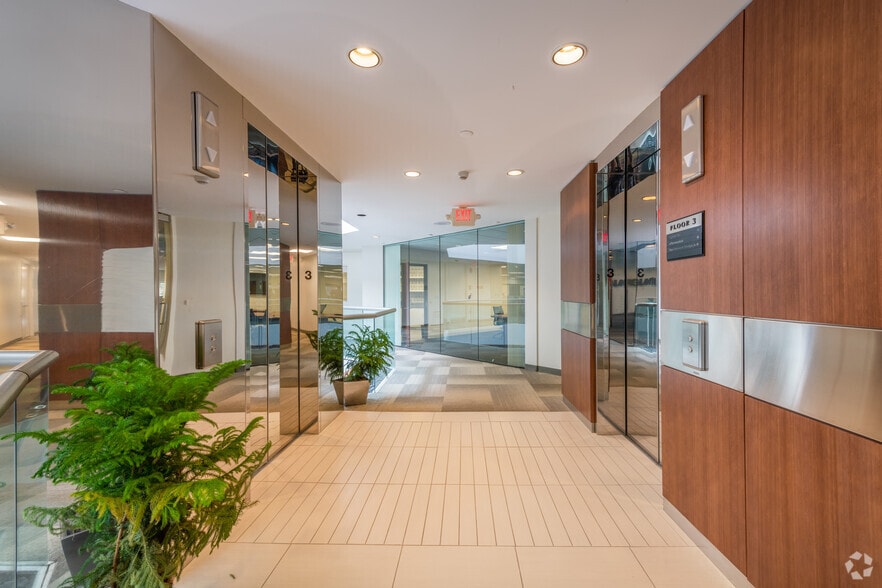 2400 District Ave, Burlington, MA for lease - Interior Photo - Image 3 of 7