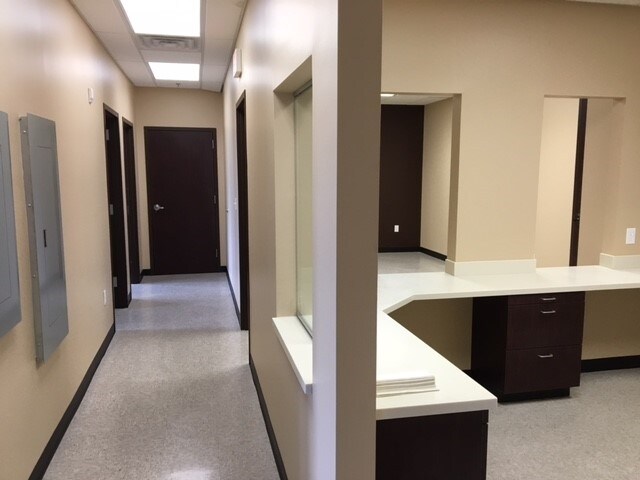 351 Cypress Creek Rd, Cedar Park, TX for sale - Interior Photo - Image 1 of 1