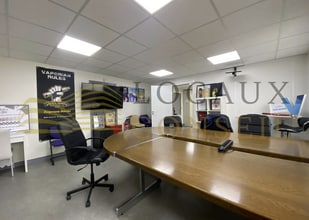 Flex in Sartrouville for lease Interior Photo- Image 1 of 10
