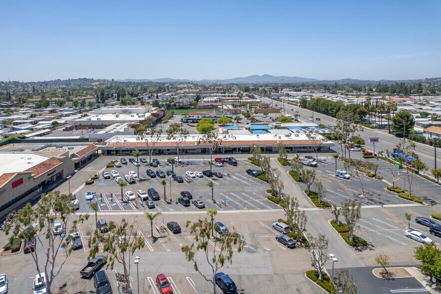 2315-2375 Valley Pky E, Escondido, CA for lease - Aerial - Image 2 of 6