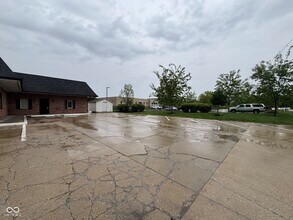 1338 S Lebanon St, Lebanon, IN for lease Interior Photo- Image 2 of 12