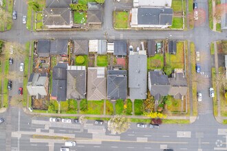 2387 Renfrew St, Vancouver, BC - AERIAL map view