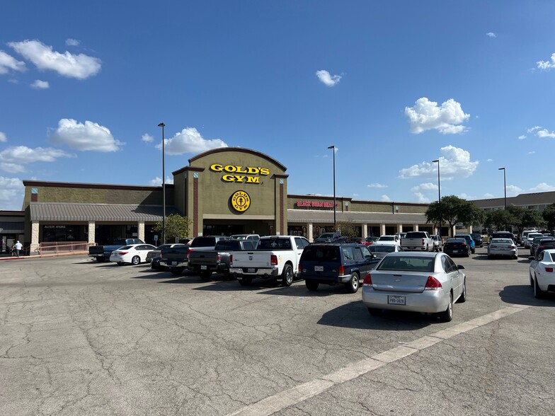 7650 FM 78, San Antonio, TX for lease - Building Photo - Image 2 of 11