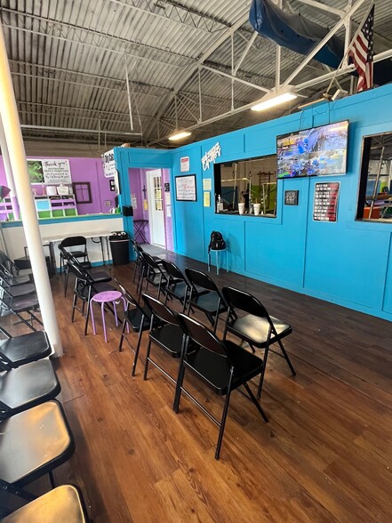 135 S Ohio Ave, Atoka, OK for lease - Building Photo - Image 3 of 10