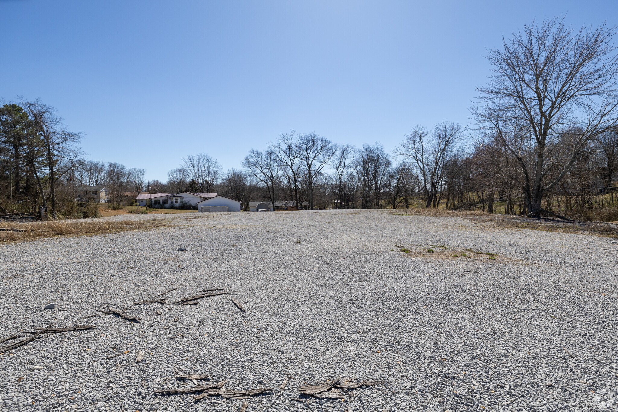 9615 E Hwy 70, McEwen, TN for sale Primary Photo- Image 1 of 3