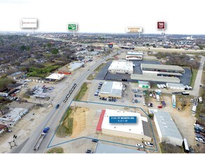 1131 Fort Worth Dr, Denton, TX - AERIAL map view