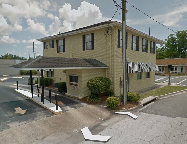 3 S Main St, Chiefland, FL 32626 Former Drummond Bank Bldng