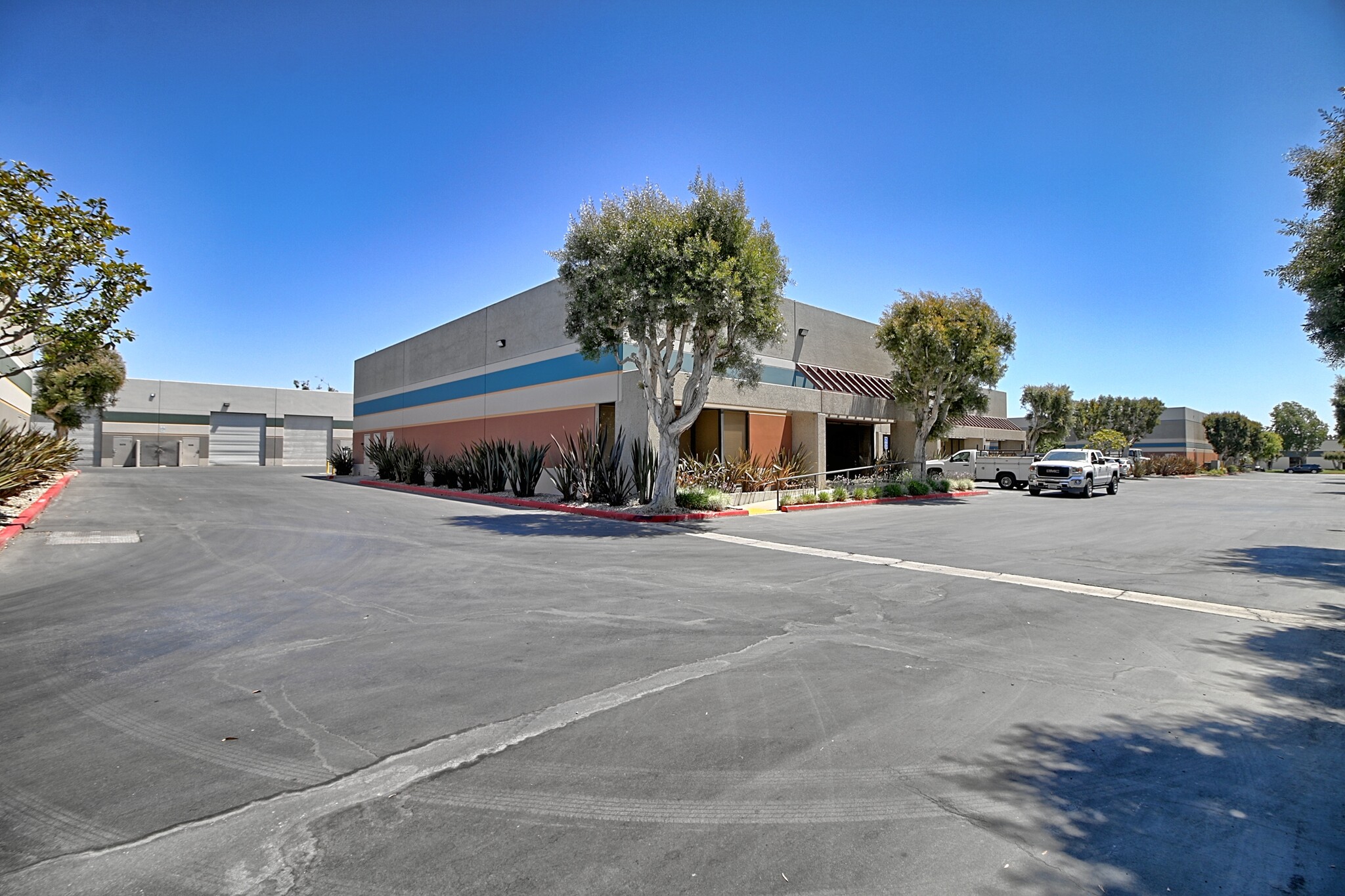 4435 McGrath St, Ventura, CA 93003 - Office for Lease | LoopNet