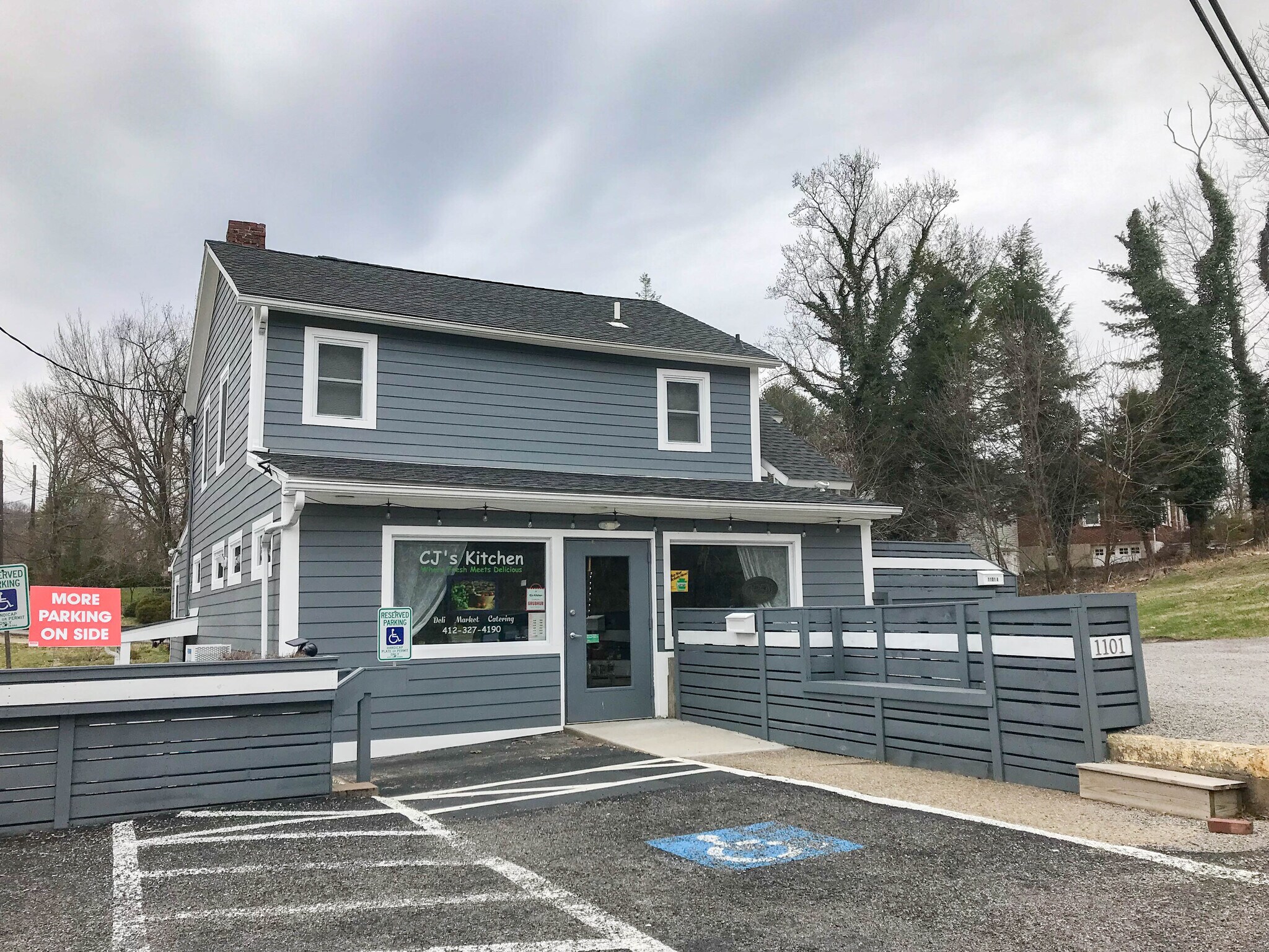 1101 Powers Run Rd, Pittsburgh, PA 15238