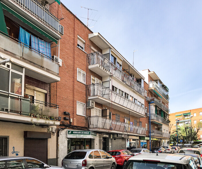 Calle Nuestra Señora de los Ángeles, 3, Leganés, Madrid for lease - Primary Photo - Image 1 of 1