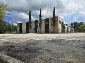 111 Clifton Rd, Crescent City FL - Warehouse