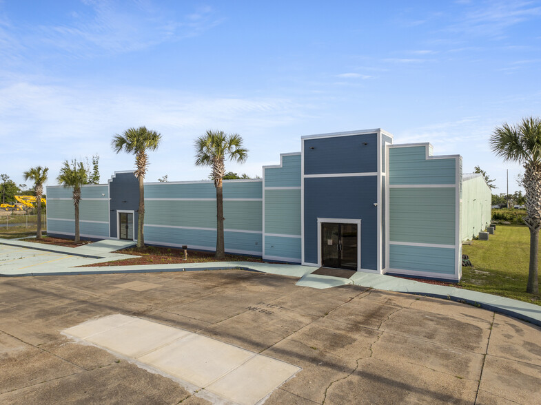 5420 Hickory St, Panama City, FL for lease - Building Photo - Image 1 of 58