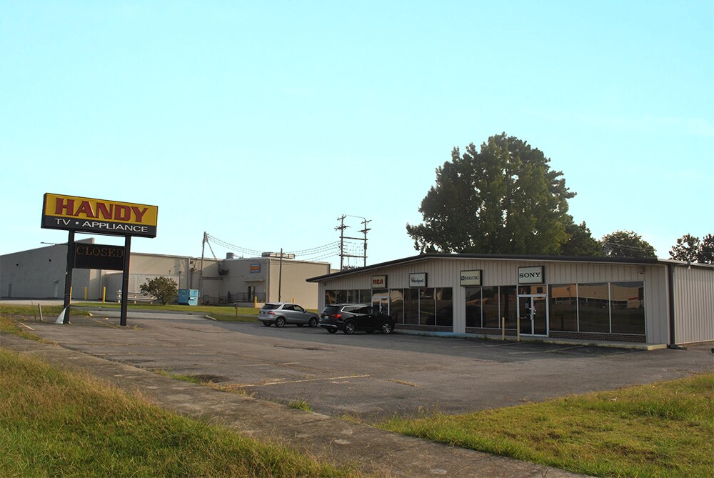 1802 2nd Ave SW, Cullman, AL for sale Primary Photo- Image 1 of 1