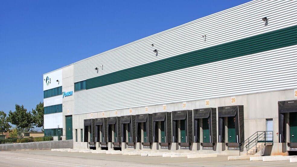 Calle Francisco Rabal, 1, Alcalá de Henares, Madrid for lease - Building Photo - Image 3 of 9