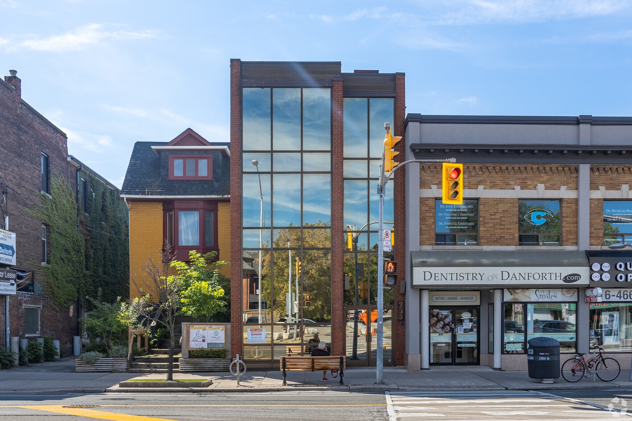 253 Danforth Ave, Toronto, ON for sale Primary Photo- Image 1 of 1