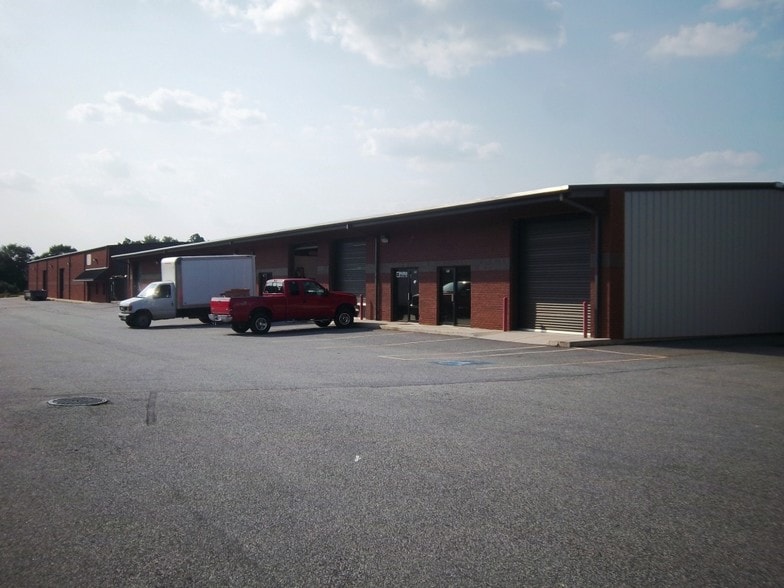 741 Harry McCarty Rd, Bethlehem, GA for sale - Primary Photo - Image 1 of 1