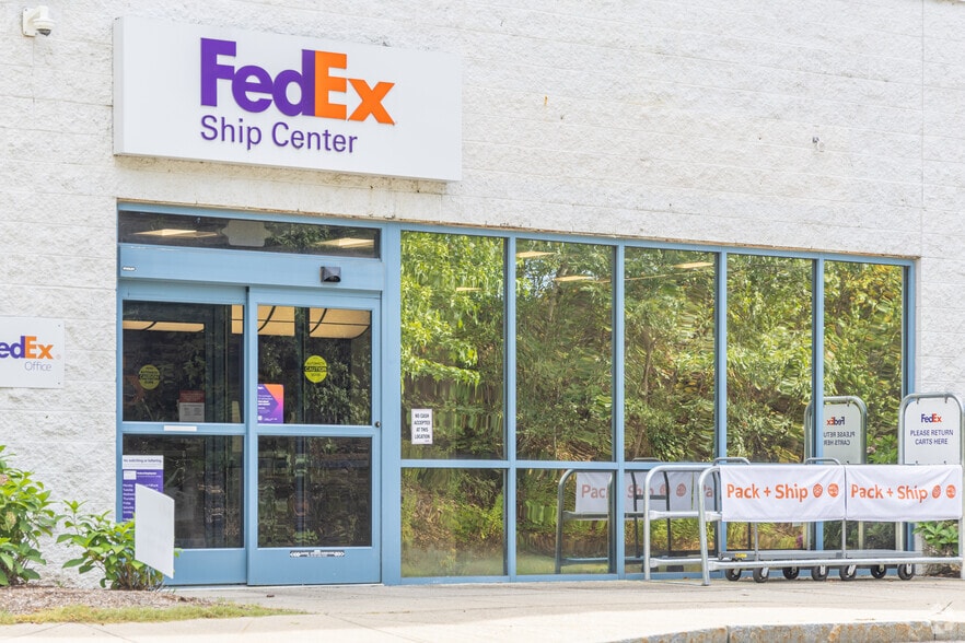 300 Century Dr, Boylston, MA for lease - Building Photo - Image 3 of 5