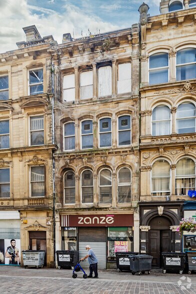 3 Ivegate, Bradford for sale - Primary Photo - Image 1 of 1