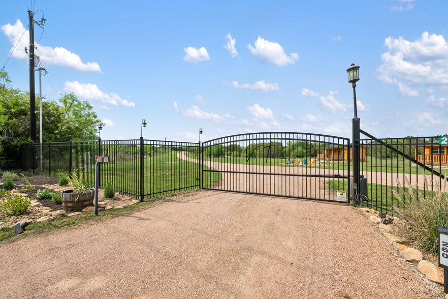 260 Gregg dr, Spicewood, TX for sale - Other - Image 1 of 34