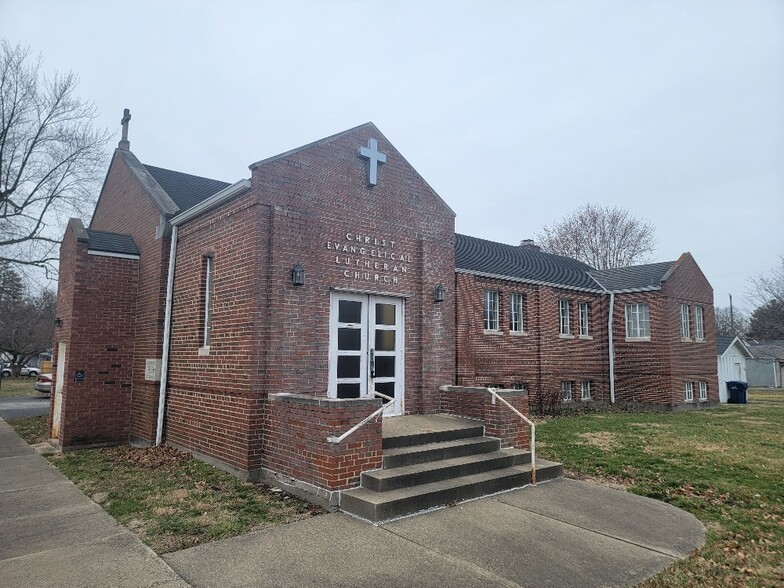 2331 Poplar St, Terre Haute, IN for lease - Primary Photo - Image 1 of 8