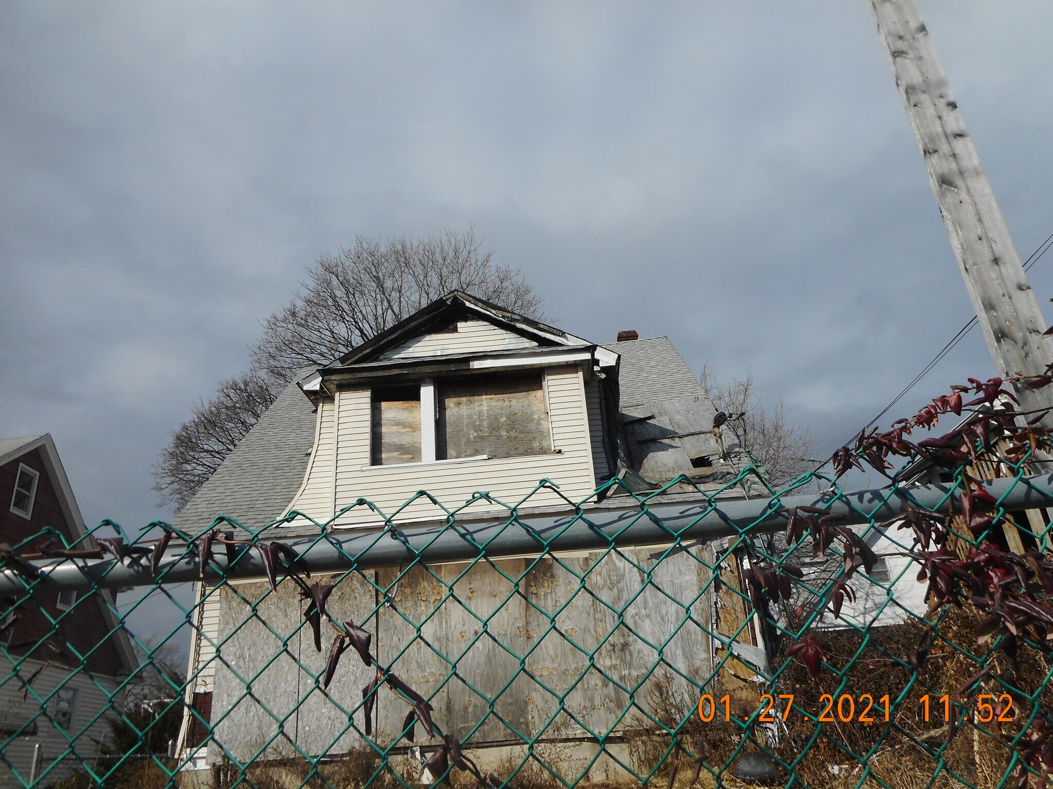 129 New Dorp Plz, Staten Island, NY for sale Primary Photo- Image 1 of 1