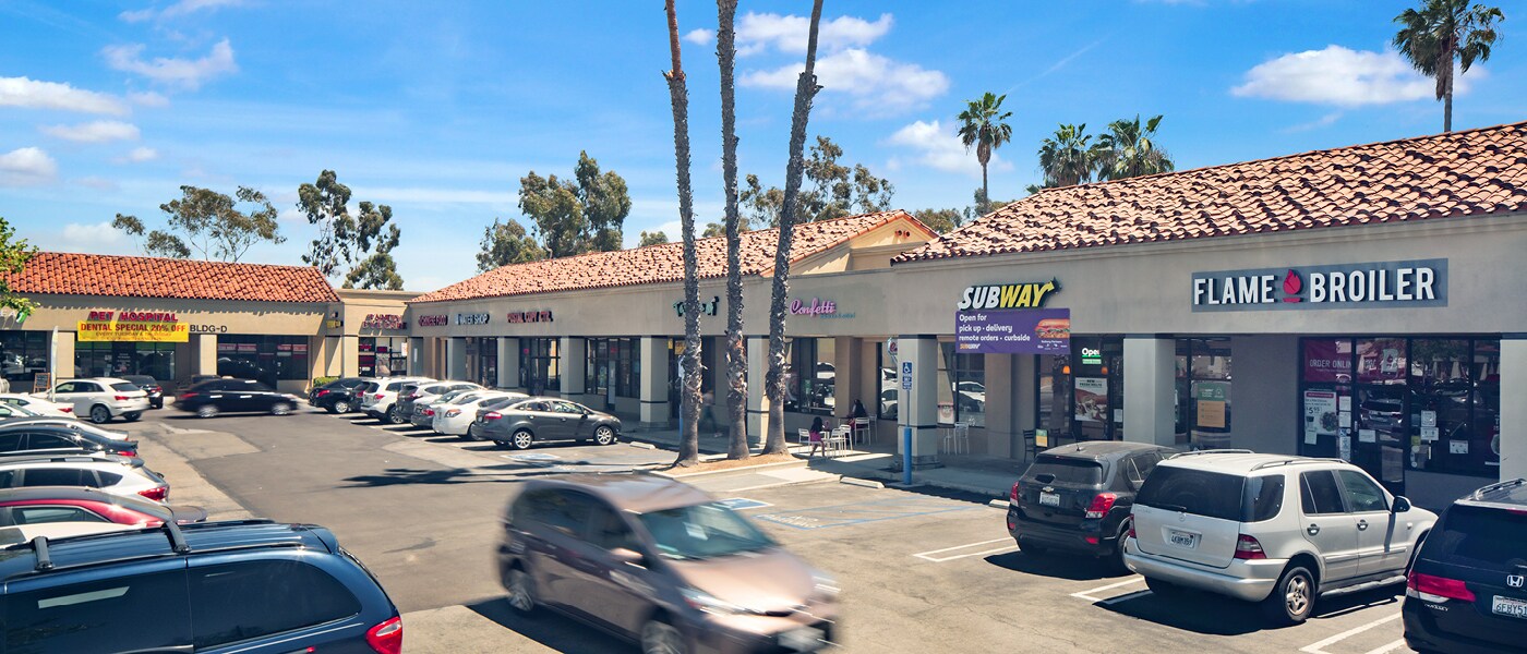 1175 E Baker St, Costa Mesa, CA 92626