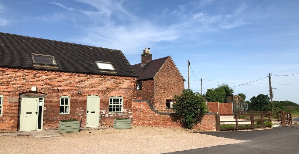 Lullington Rd, Swadlincote, DE12 8HZ