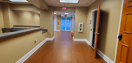 3840 Peachtree Industrial Blvd, Duluth, GA for lease Interior Photo- Image 1 of 22