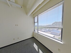 1225 S Weller St, Seattle, WA for lease Interior Photo- Image 2 of 3