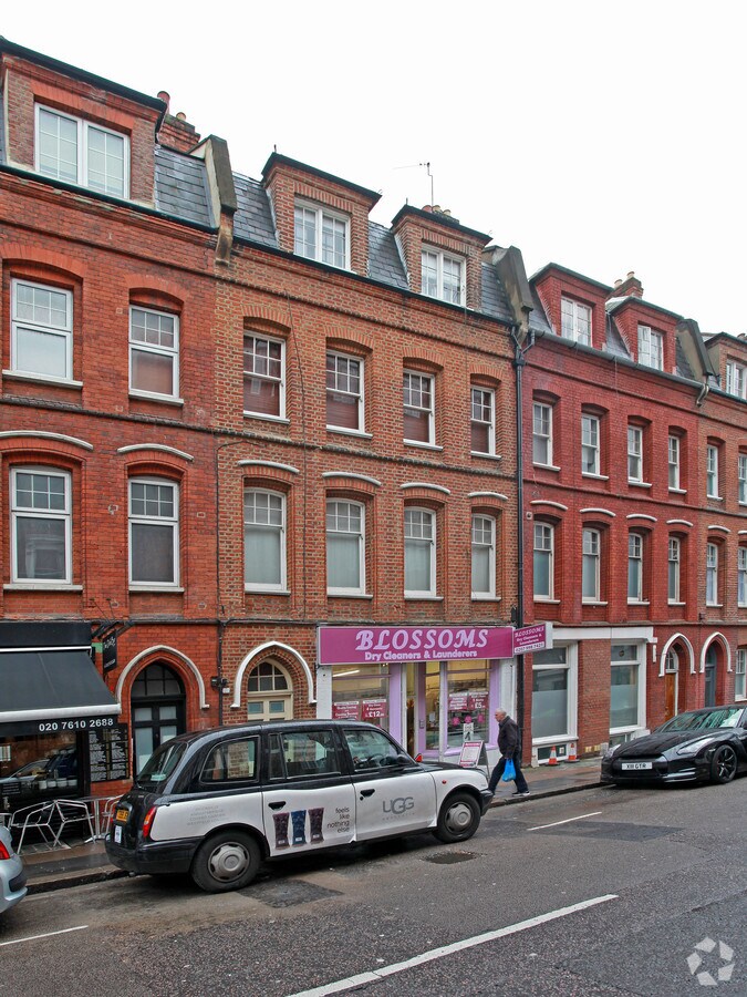 7 Charleville Rd, London, LND W14 9JL