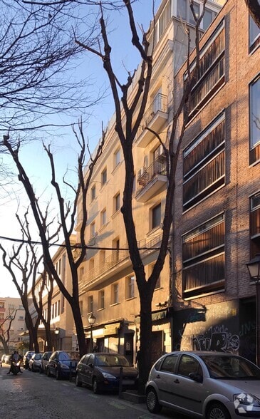 Calle de Tribulete, 18, Madrid, Madrid for sale - Primary Photo - Image 1 of 1