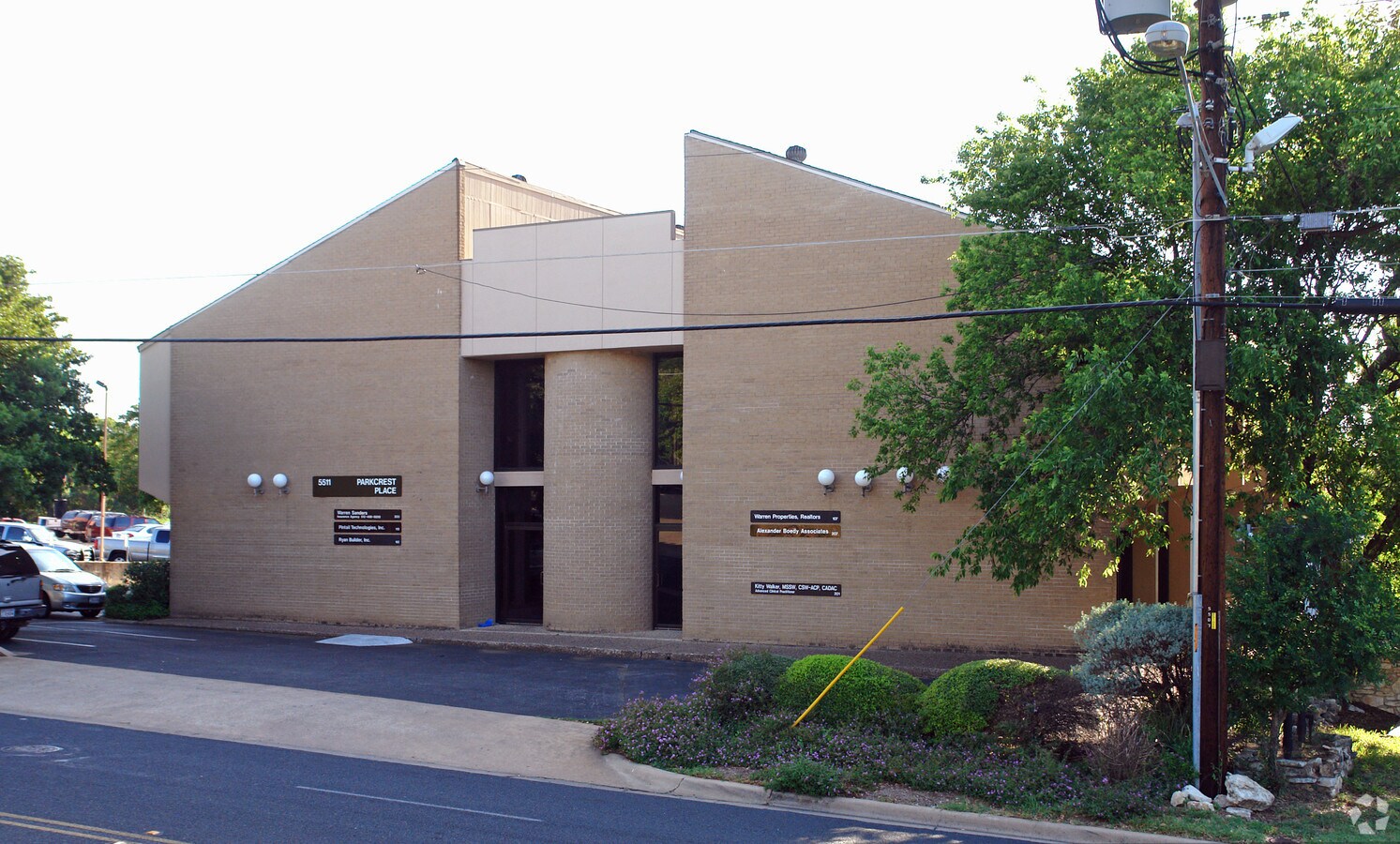 5511 Parkcrest Dr, Austin, TX 78731