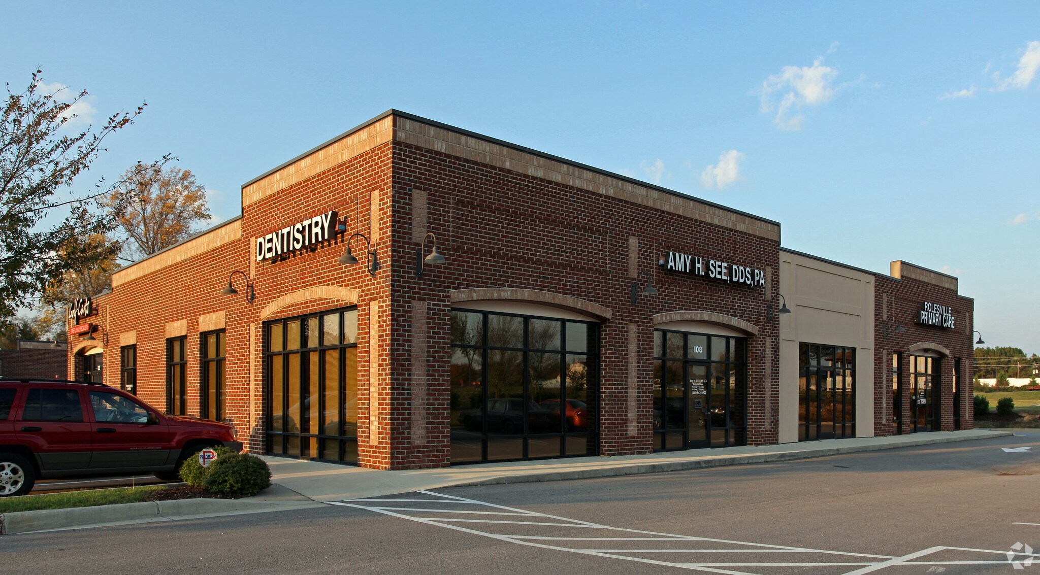 100112 Southtown Cir, Rolesville, NC 27571