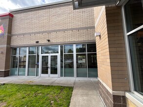 345 NW Burnside Rd, Gresham, OR for lease Building Photo- Image 2 of 6