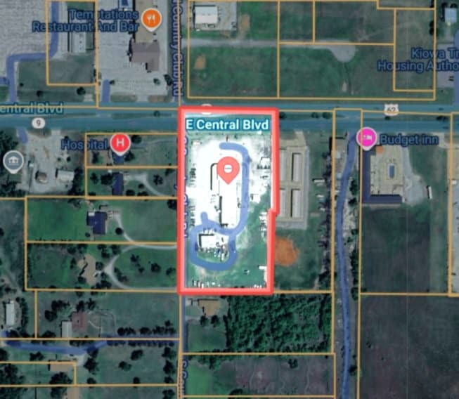 209 S Country Club Rd, Anadarko, OK for sale - Building Photo - Image 2 of 36